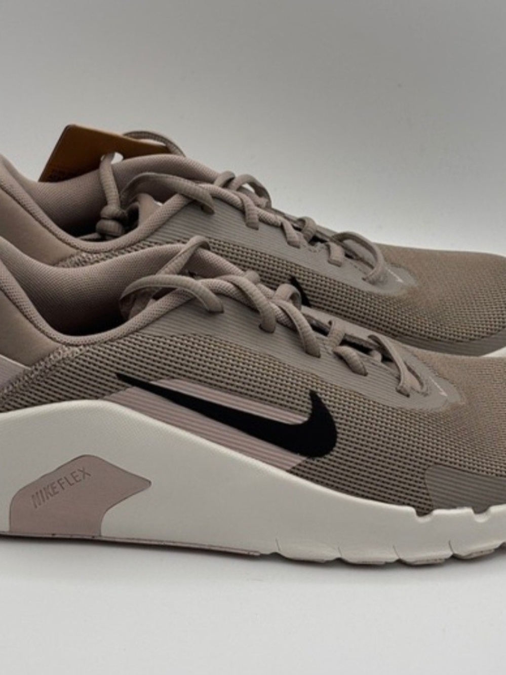 Nike Flex Train Taupe/Black and Light Pink Athletic Sneakers. Unisex 10W, 8.5M